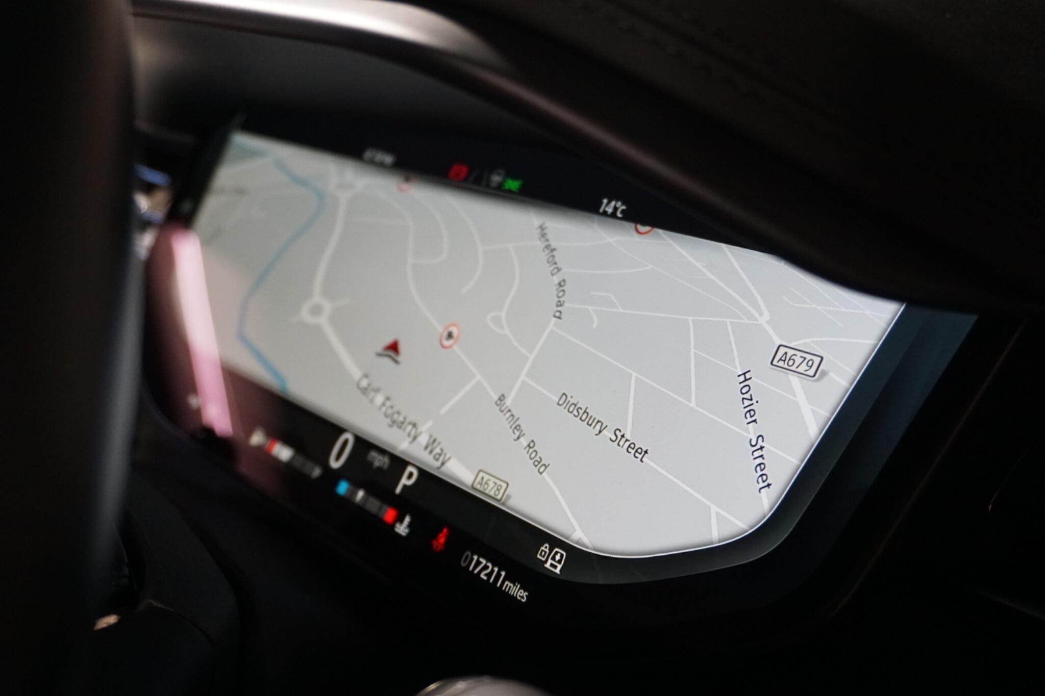 Land Rover Range Rover Sport 3.0 D300 MHEV Dynamic SE SUV 5dr Diesel Auto 4WD Euro 6 (s/s) (300 ps)